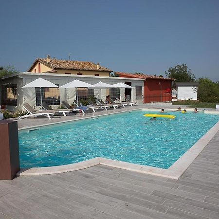 Agriturismo Le Capannacce Урбанія Екстер'єр фото